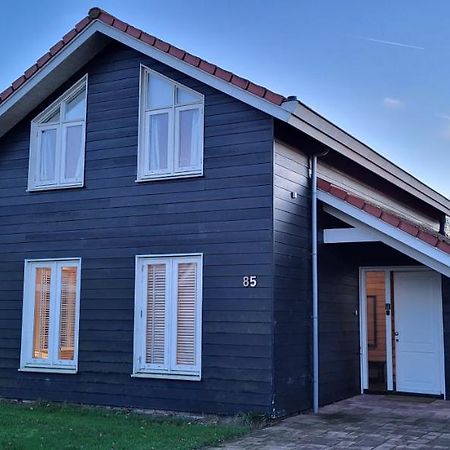 The Black House - Luxurious Holiday Villa 泽沃德 外观 照片